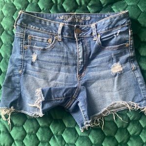 AE stretchy ripped shorts. Size 10. runs smaller.